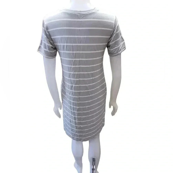 BCBGeneration Grey  White Striped Short Sleeve Mini Dress Size Small - Picture 3 of 9